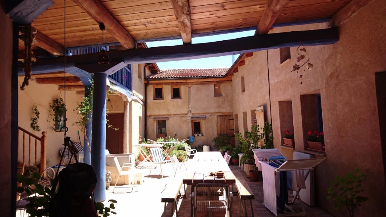 Albergue Villares De Orbigo - Solo Para Peregrinos Exterior foto