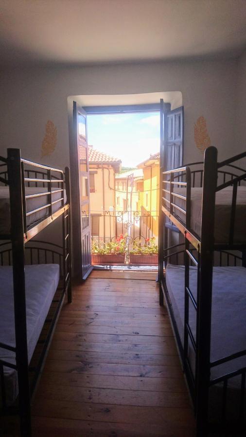 Albergue Villares De Orbigo - Solo Para Peregrinos Exterior foto