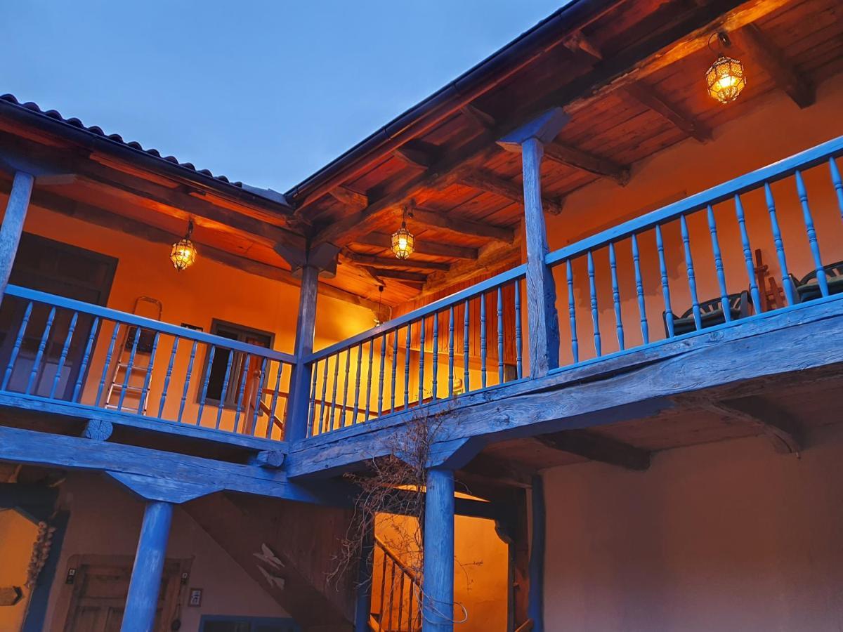 Albergue Villares De Orbigo - Solo Para Peregrinos Exterior foto