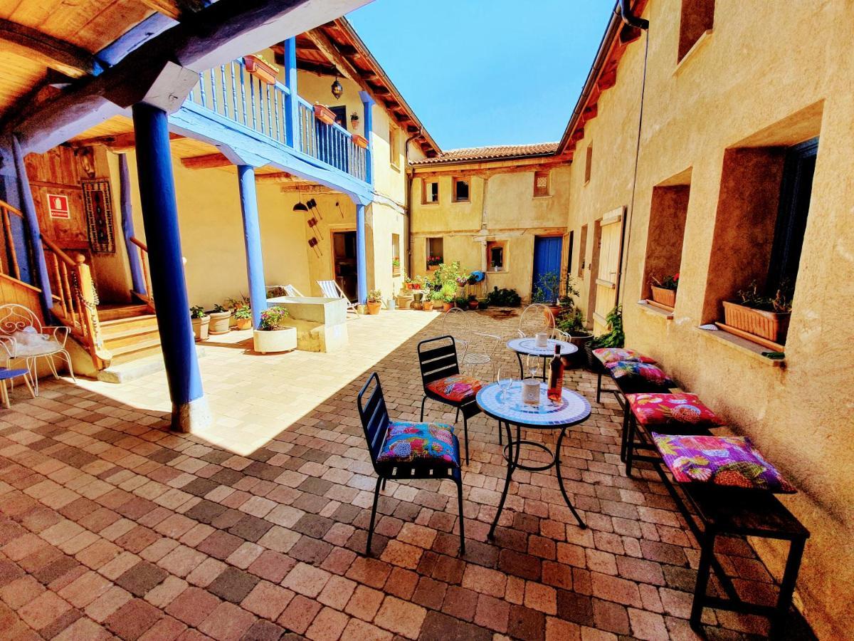Albergue Villares De Orbigo - Solo Para Peregrinos Exterior foto