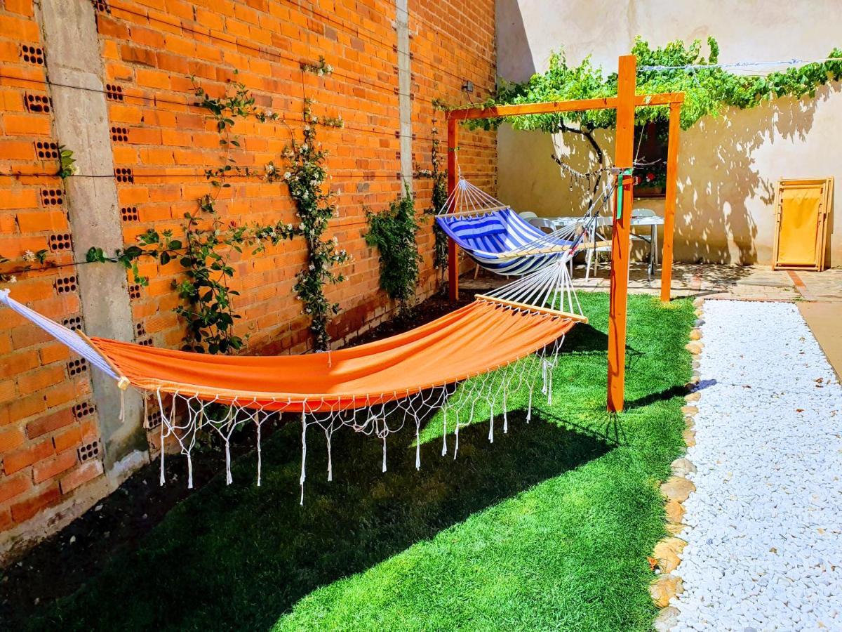 Albergue Villares De Orbigo - Solo Para Peregrinos Exterior foto